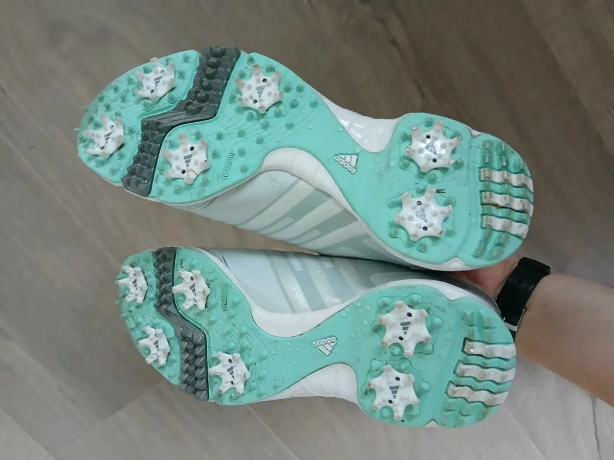 Ladies Adidas golf shoes - Image 3