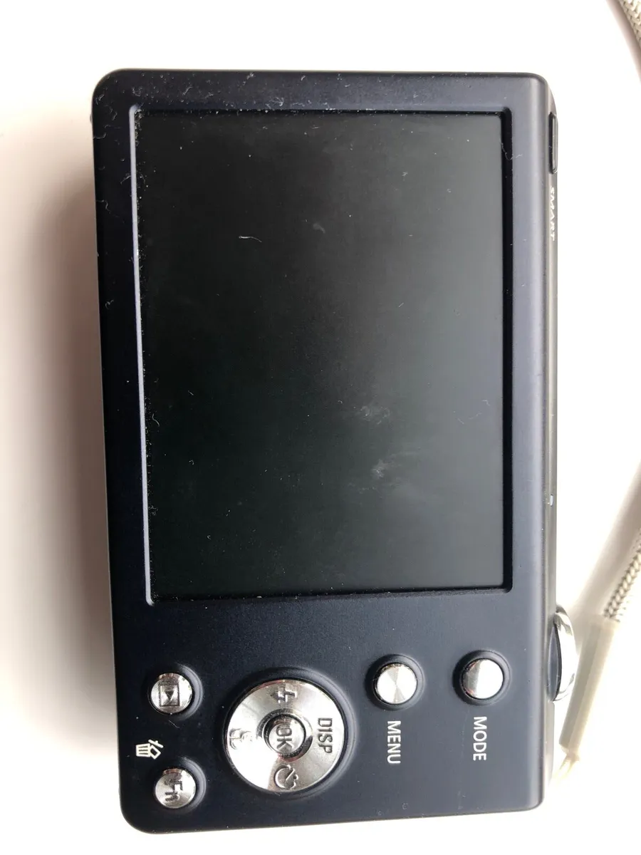 Samsung digital camera - Image 2