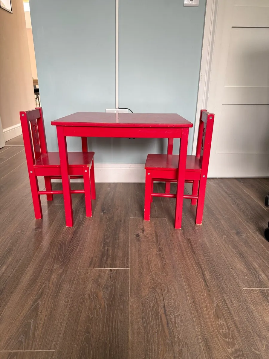 Kids Table and Chairs for sale