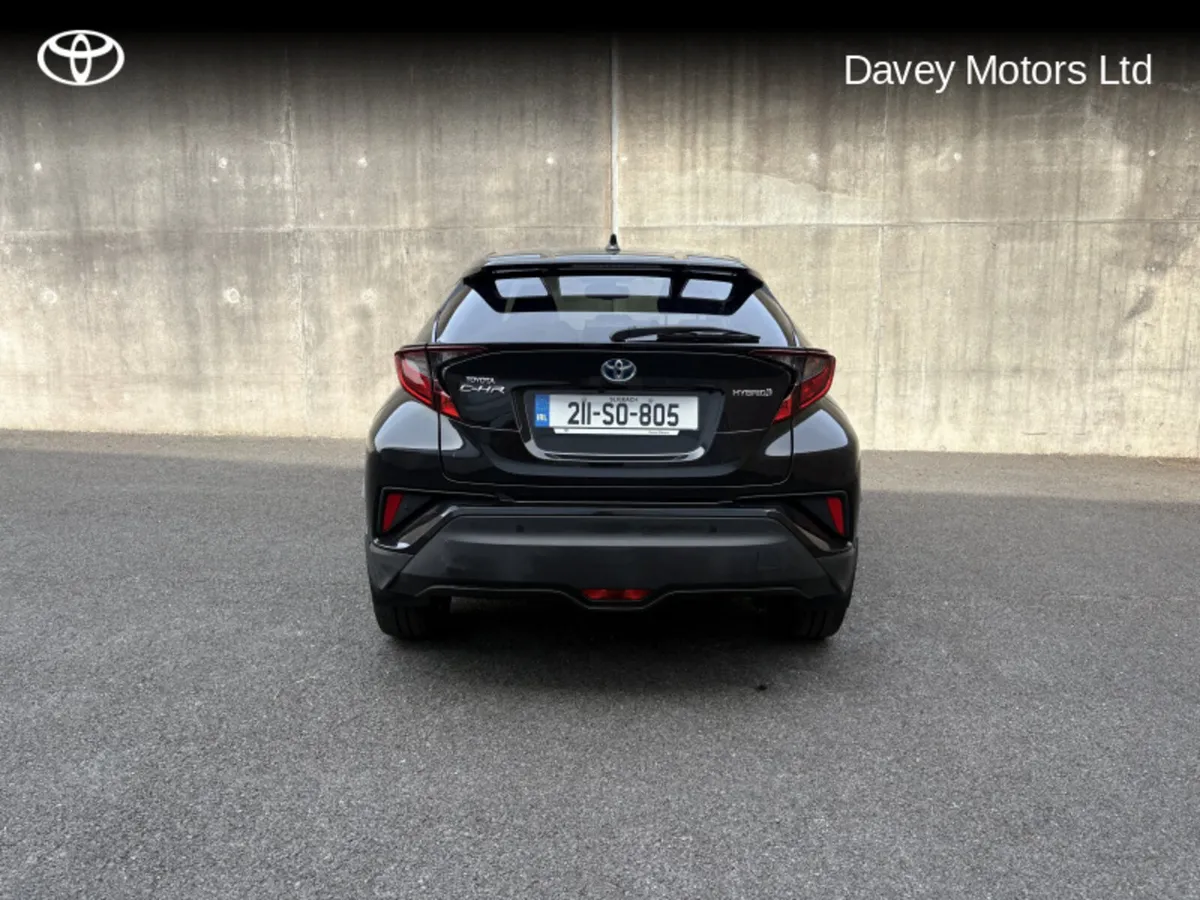 Toyota C-HR 1.8 HYBRID SPORTMONO 4DR SPORT AUTO - Image 4