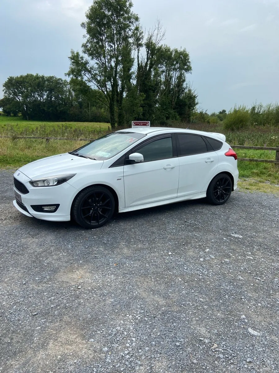 Ford Focus ST-Line 1.5tdci - Image 3