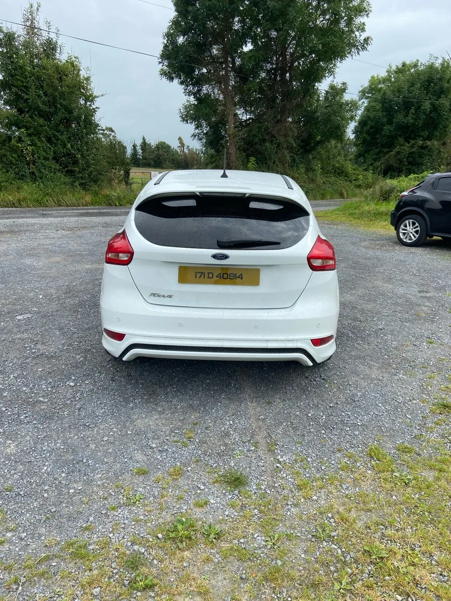 Ford Focus ST-Line 1.5tdci - Image 4