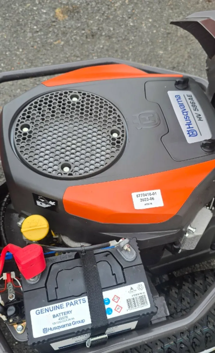 HUSQVARNA AS NEW - Image 3