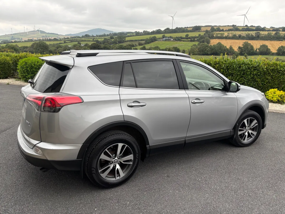 2018 Toyota RAV4 2.0D4D Luna NCT 03/26 Diesel - Image 4