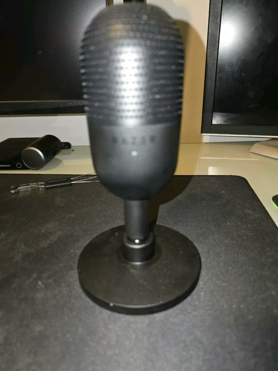 Razer microphone - Image 1