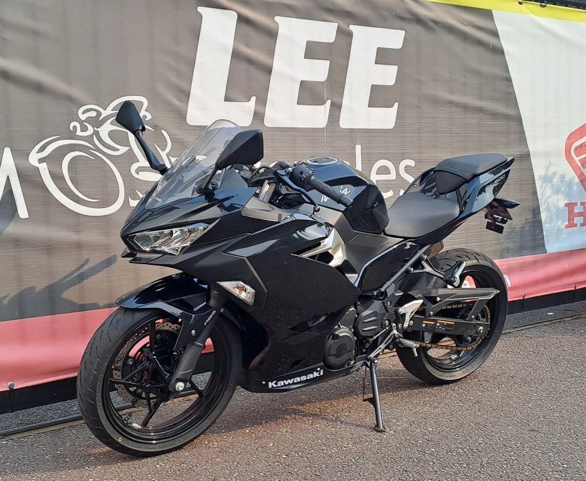 2018 KAWASAKI NINJA 400 - Image 4