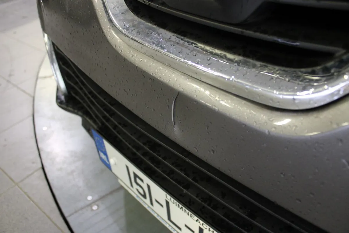 Renault Captur dCi 90 S S Intense - Image 3