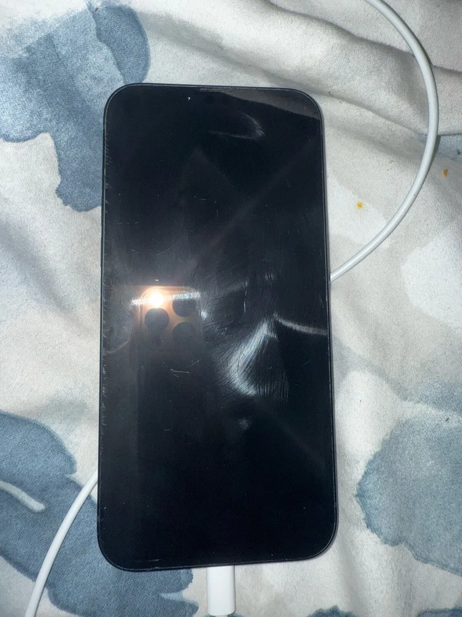 IPhone 14+ - Image 1