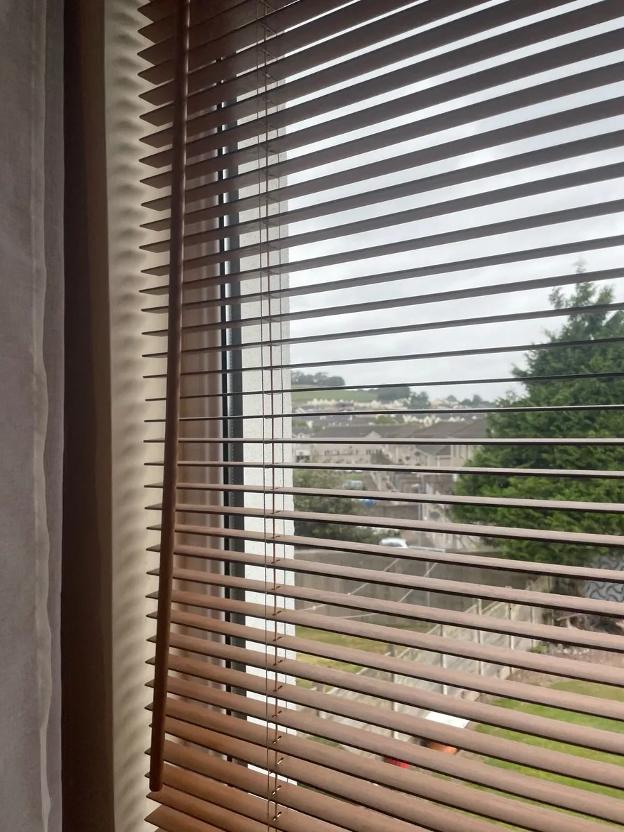 Wooden Blinds - Image 4