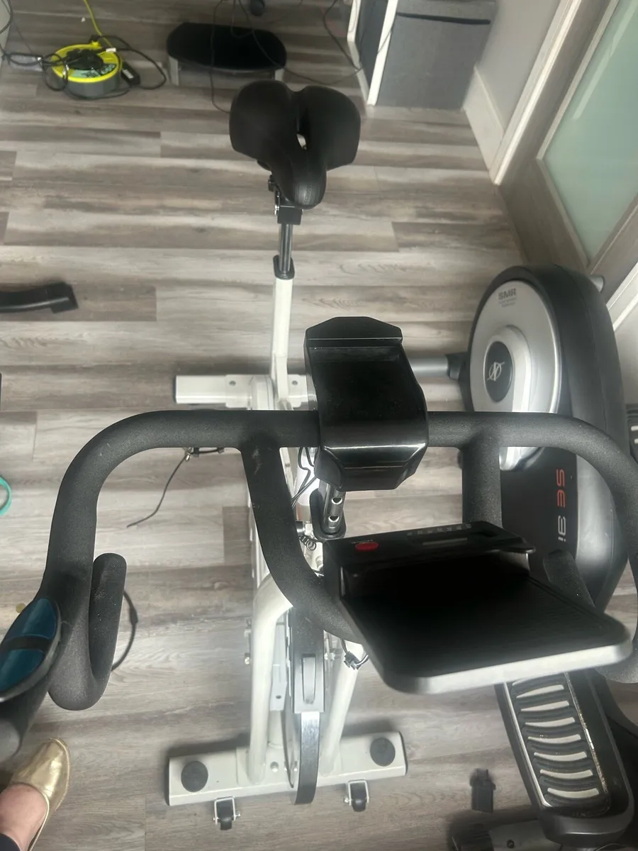 Power tech Exercise Bike - Image 4