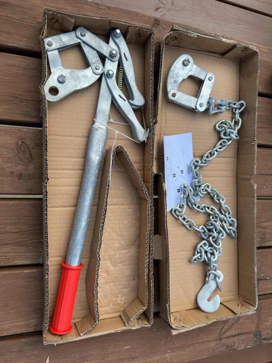 Chain tensioner strainer - Image 1