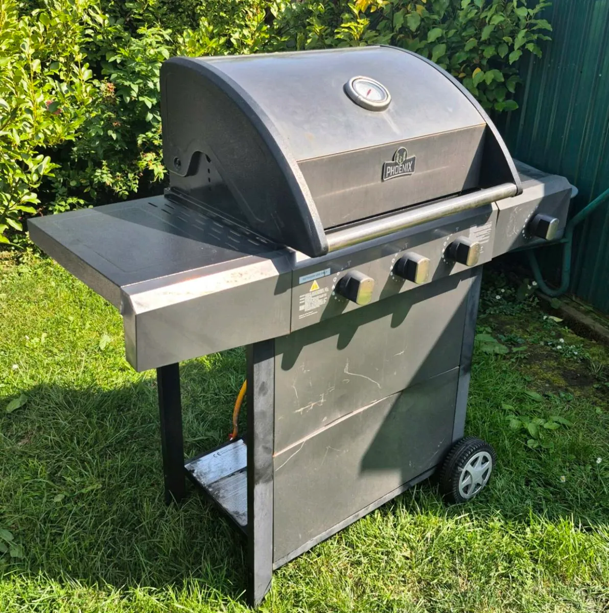 Phoenix 3 Burner Gas BBQ and Charcoal Bbq with 1 S - Image 2