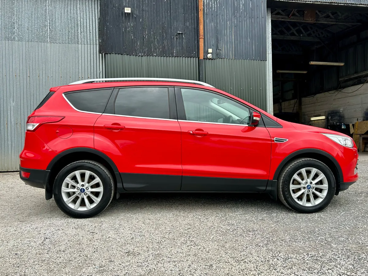 Ford Kuga 2016 Titanium low mileage - Image 4