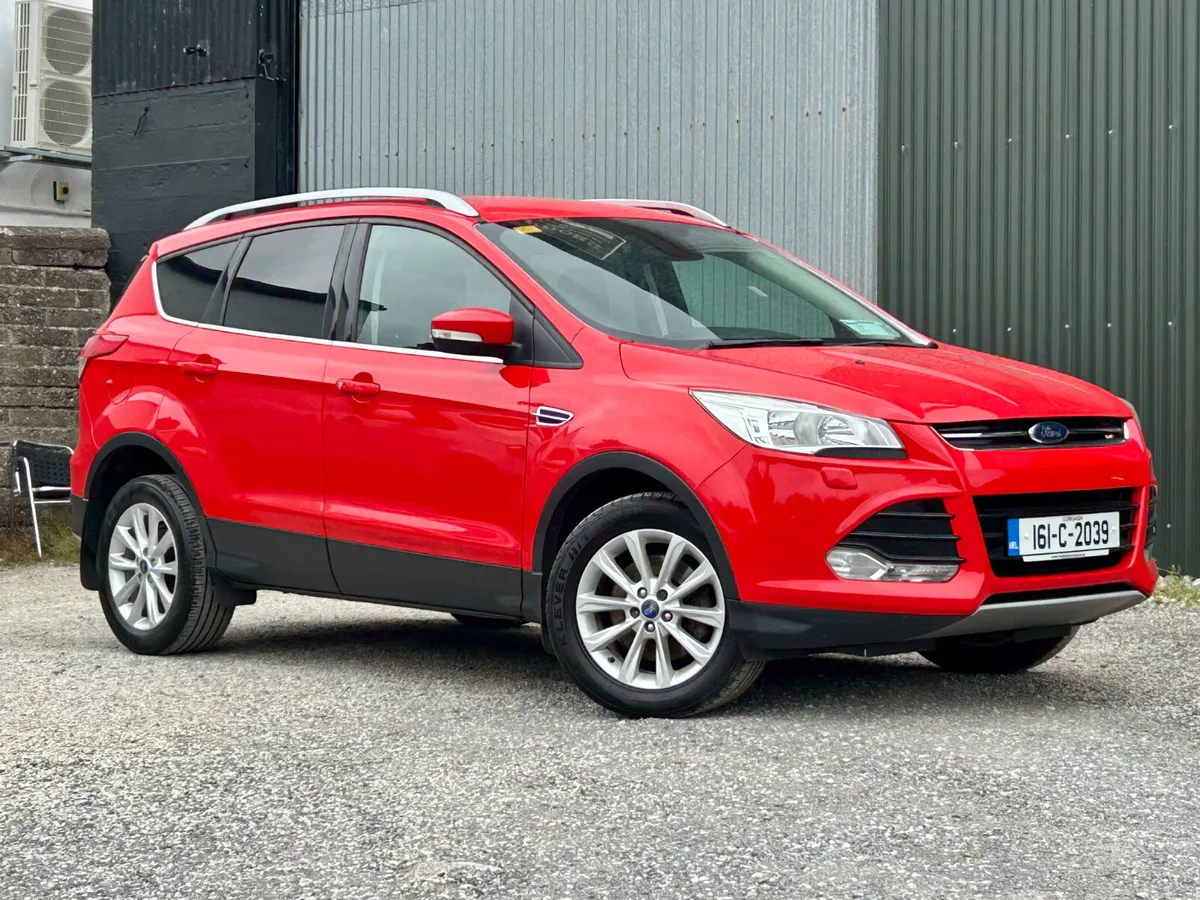 Ford Kuga 2016 Titanium low mileage - Image 2