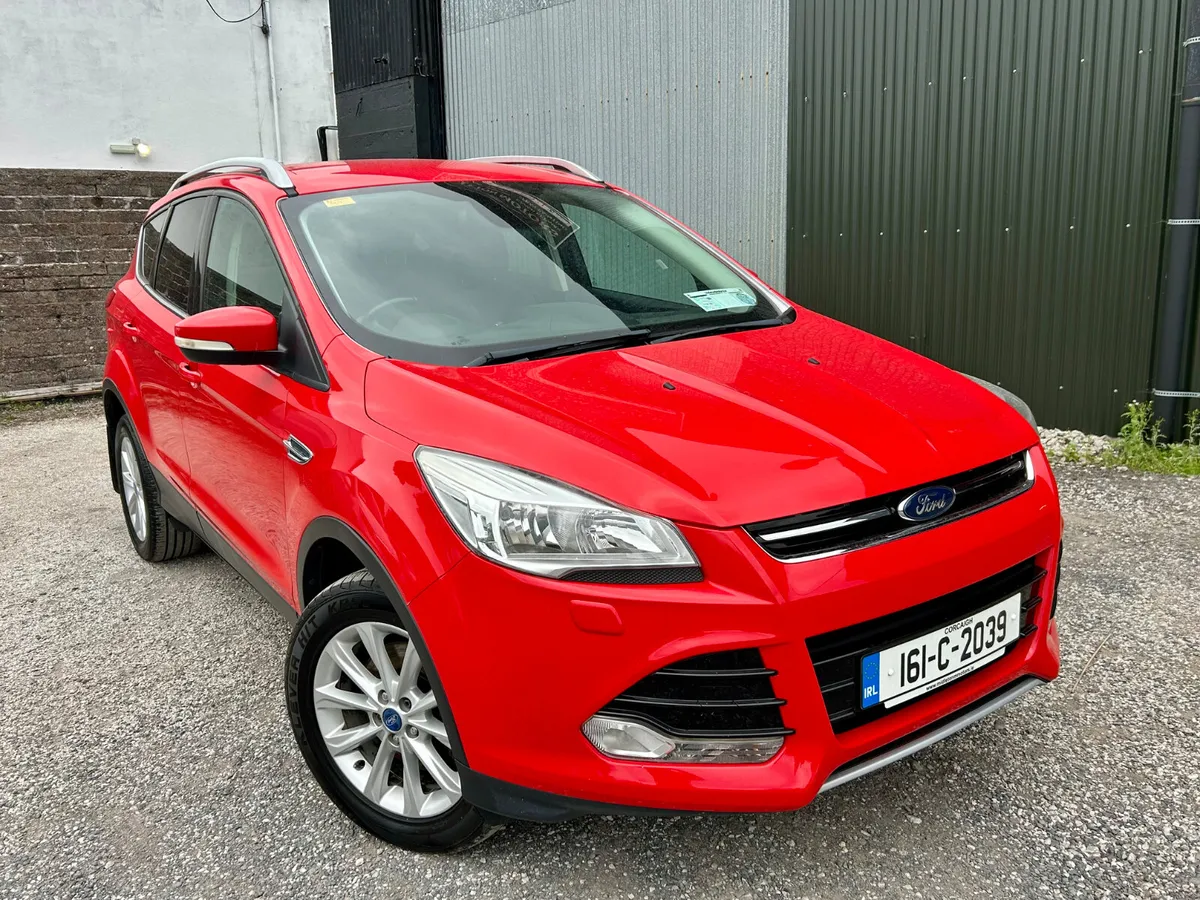 Ford Kuga 2016 Titanium low mileage - Image 3