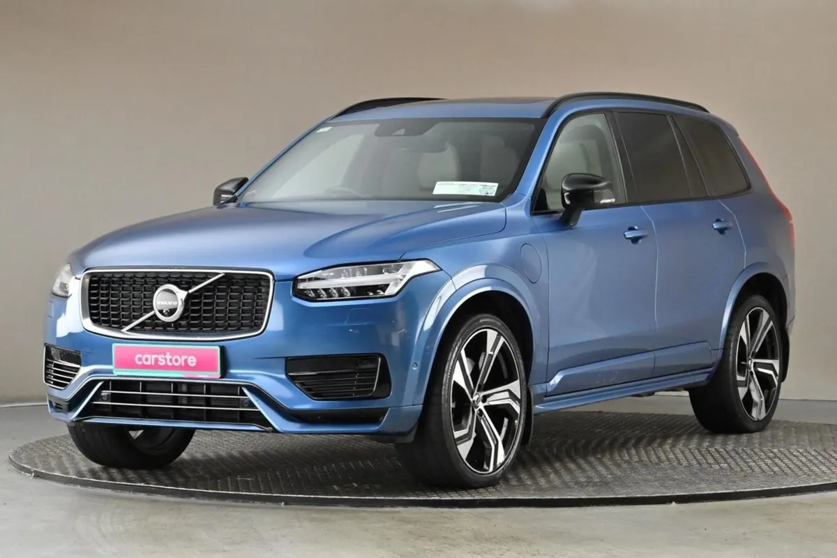 Volvo XC90 2.0 T8 R Design PRO Phev Awd pan Roof - Image 3