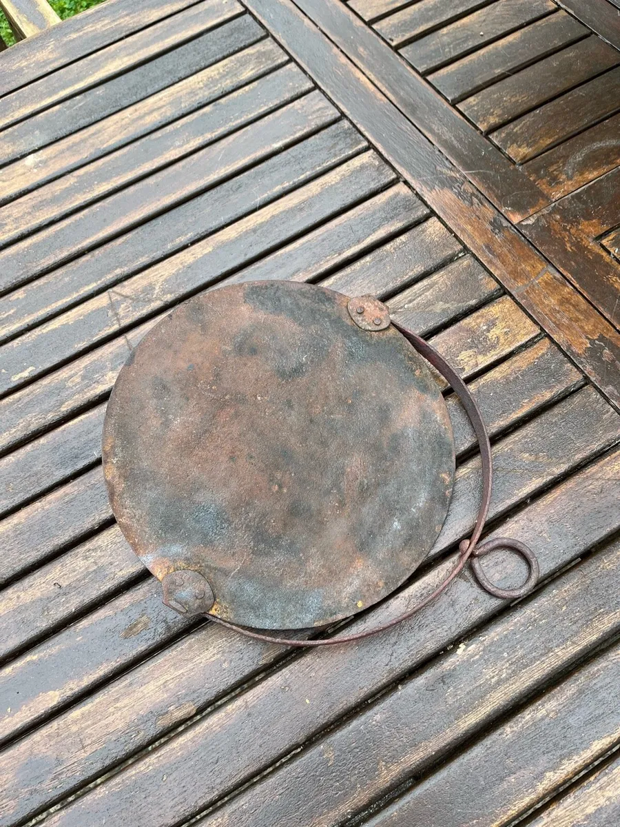 Antique Cast Iron Griddle Pan - Image 2