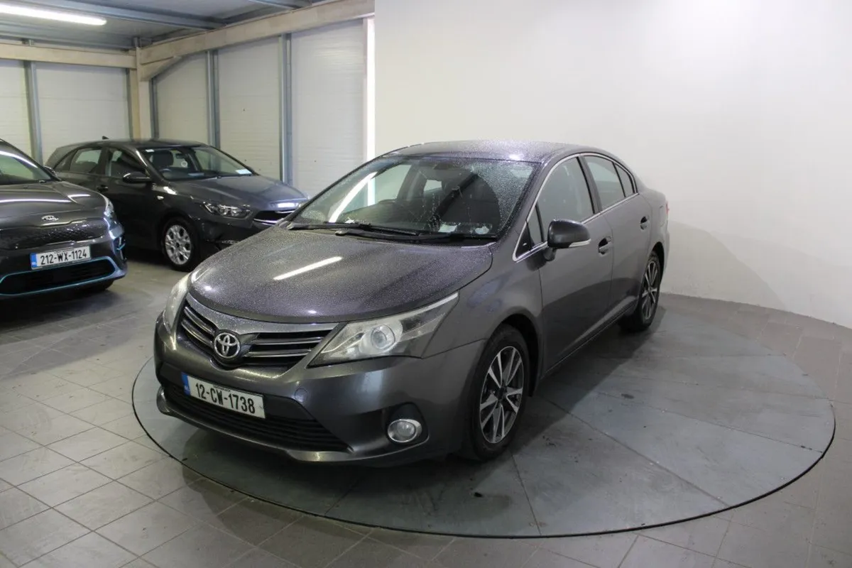Toyota Avensis 2.0 D-4d DPF 125 BHP Terra - Image 4