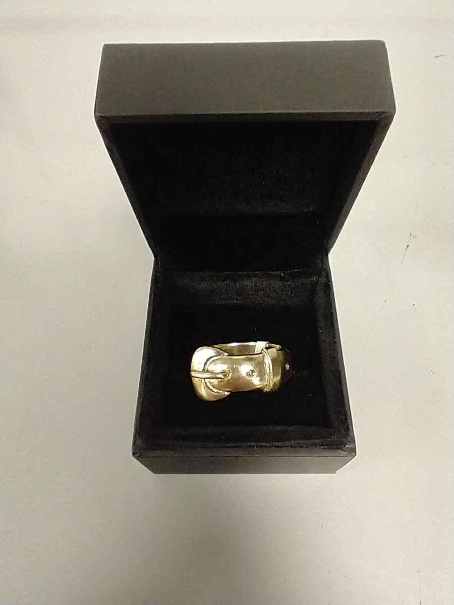 9ct Gold Buckle Ring 9k - Image 1