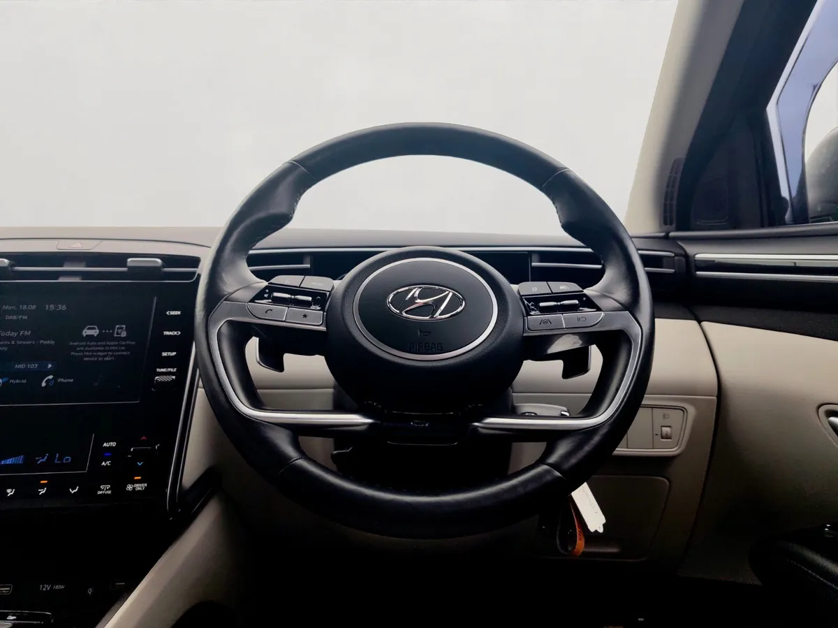 Hyundai Tucson Executive Hybrid - Image 3