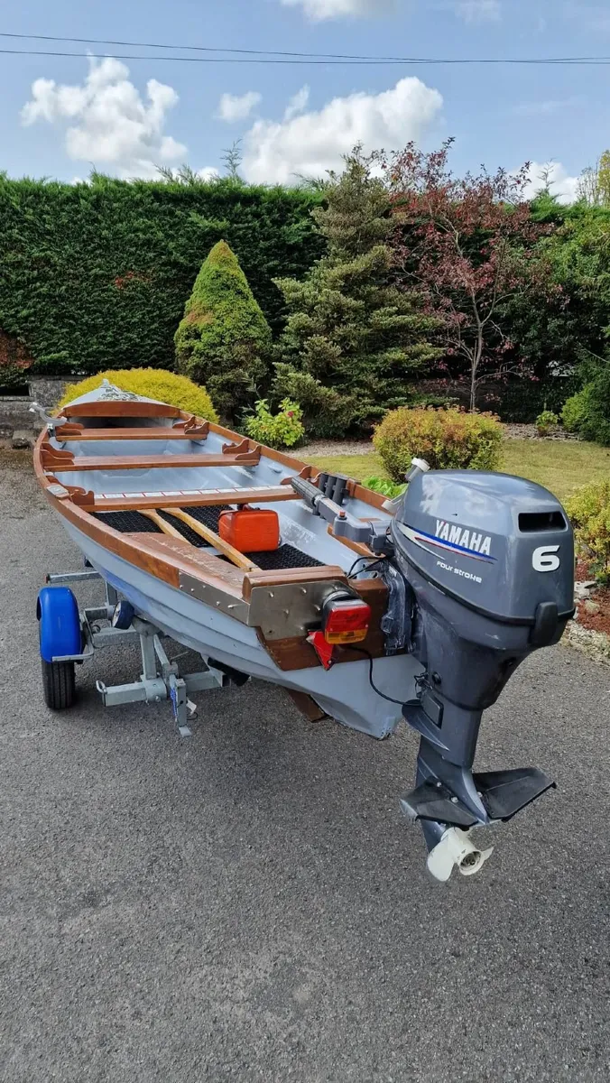 Lake Boat: 19ft + Trailer + 6hp Yamaha Engine - Image 1