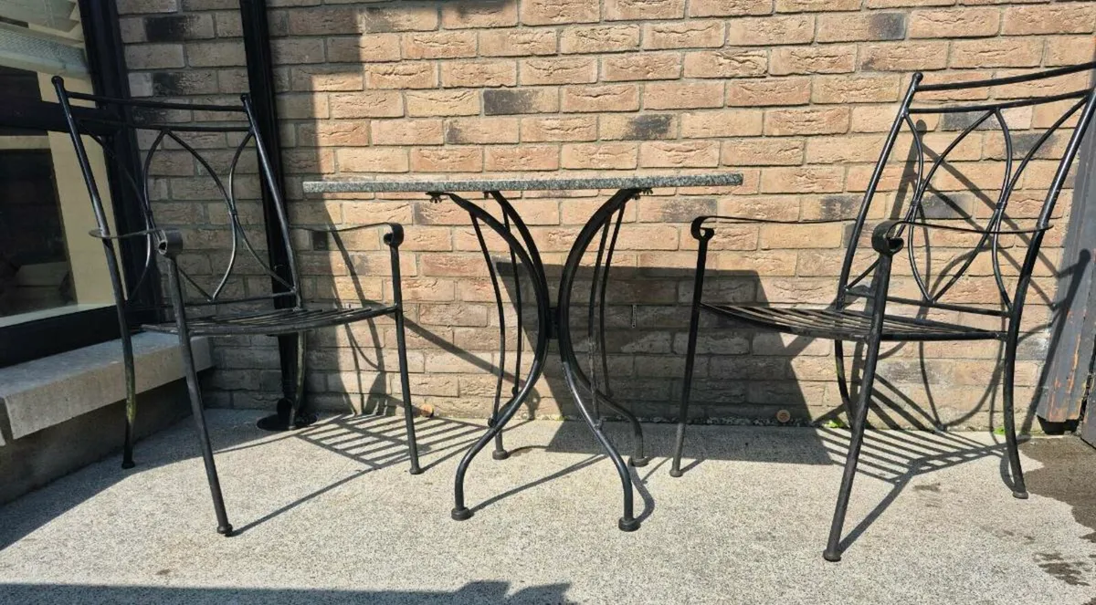 garden table and chairs with a marble Stone - Image 4
