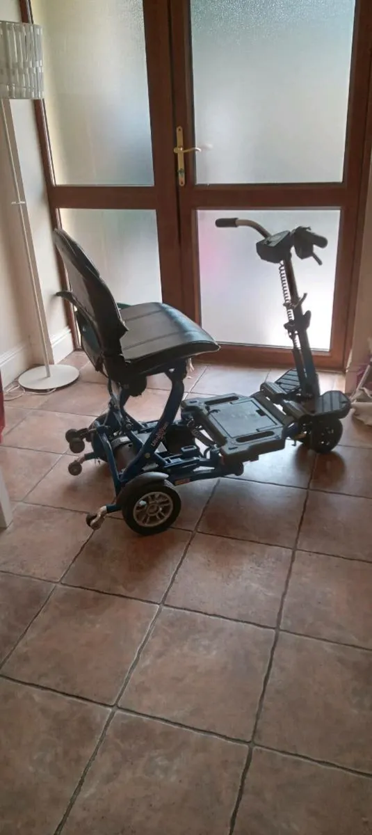 Apex Rapid Mobility Scooter - Image 2