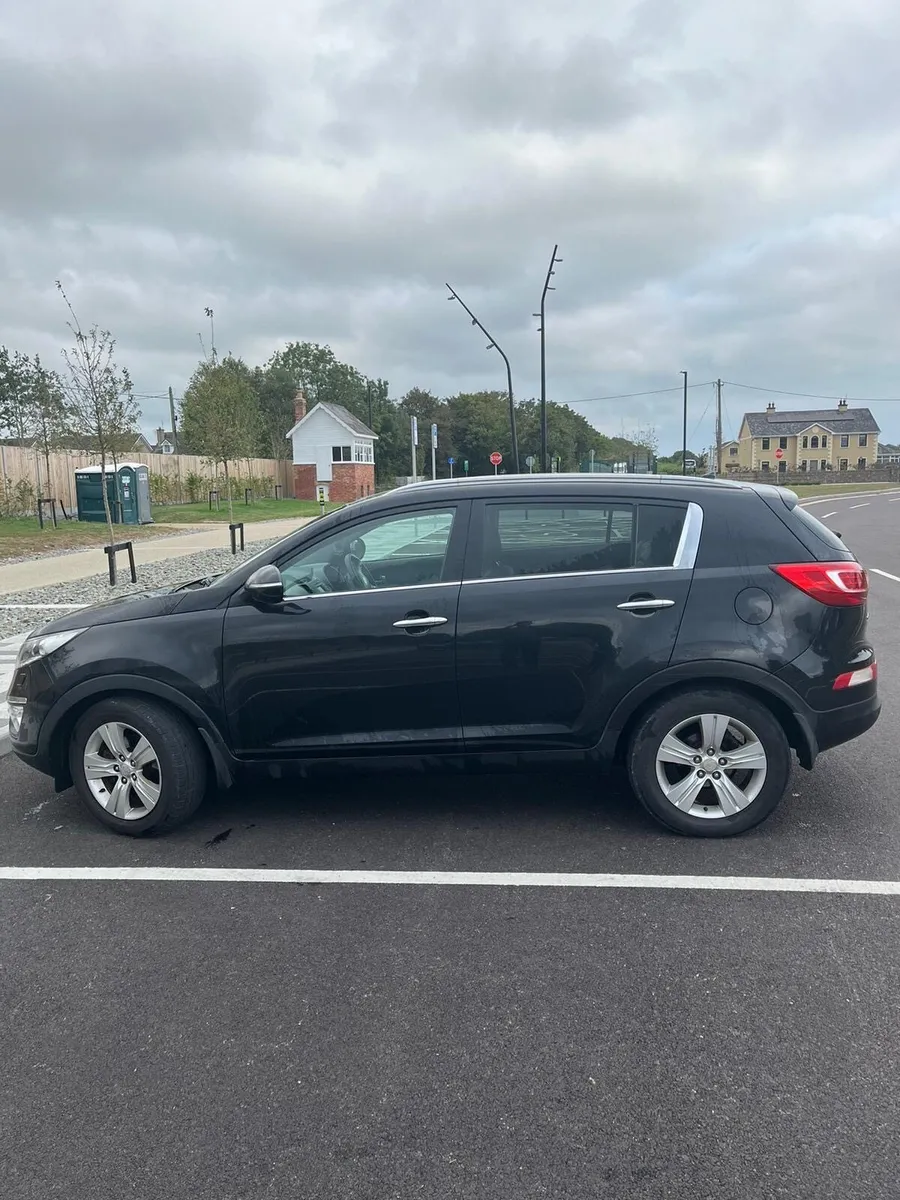 Kia Sportage,13m NCT,6m Tax,Leather - Image 4