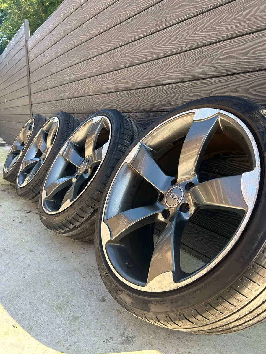20” GENUINE AUDI TTRS ALLOY WHEELS & TYRES - Image 1