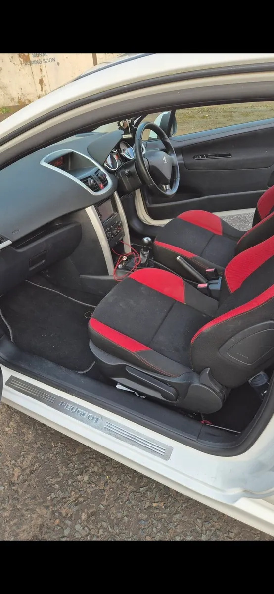 Peugeot 207 sporting - Image 2