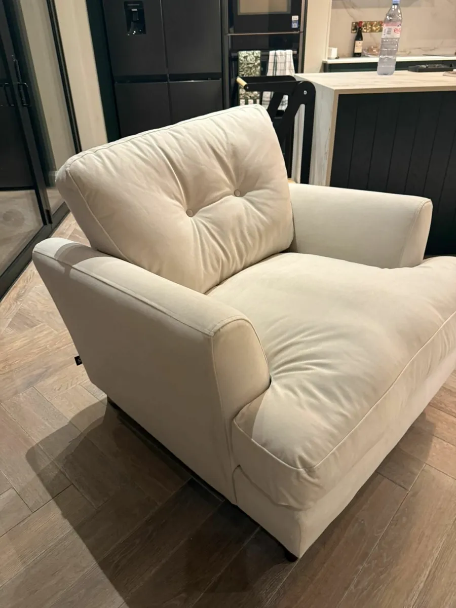 2 Patterdale Armchairs DFS (NEW NEVER USED) - Image 3