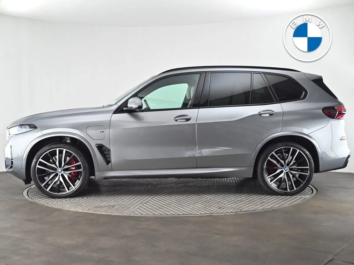 BMW X5 Xdrive50e M Sport - Image 3