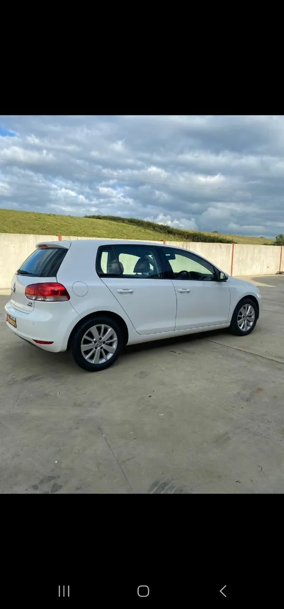 Volkswagen Golf 2012 - Image 4