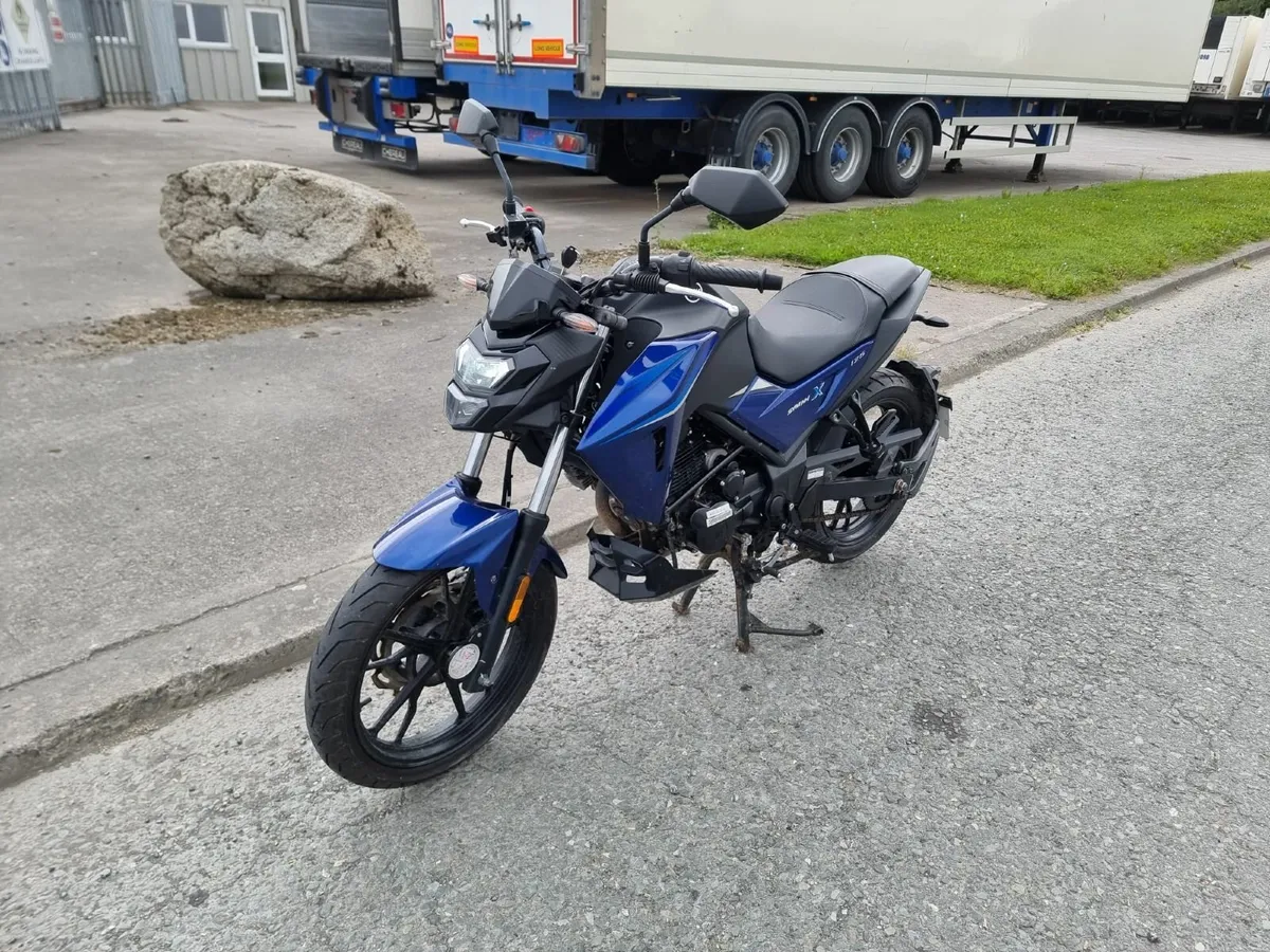 SYM NH X 125 - Image 4