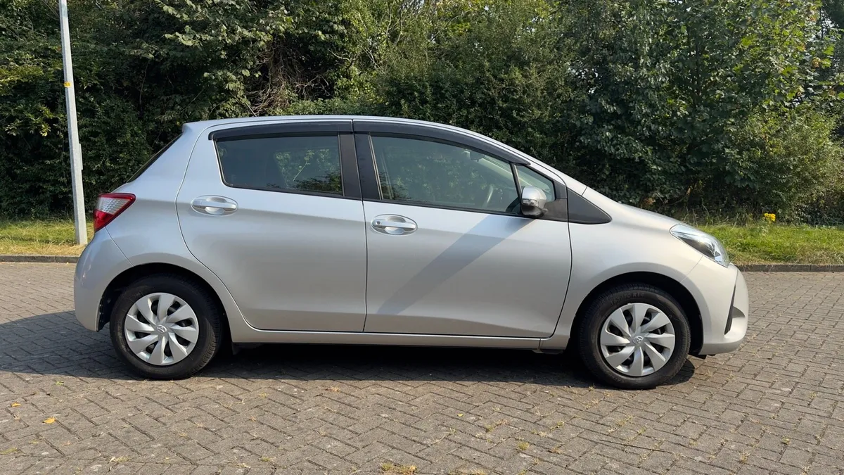 Toyota Vitz - Image 3