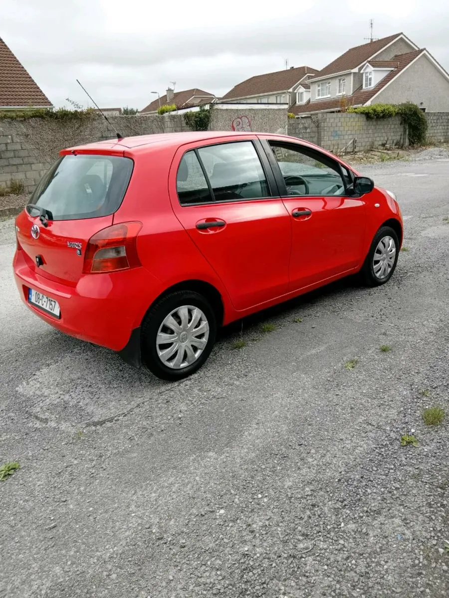 Toyota yaris - Image 1