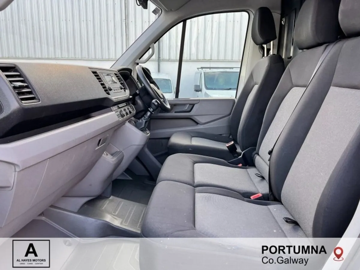 Volkswagen Crafter 35 MWB HR 2.0tdi 6speed 140BHP - Image 2