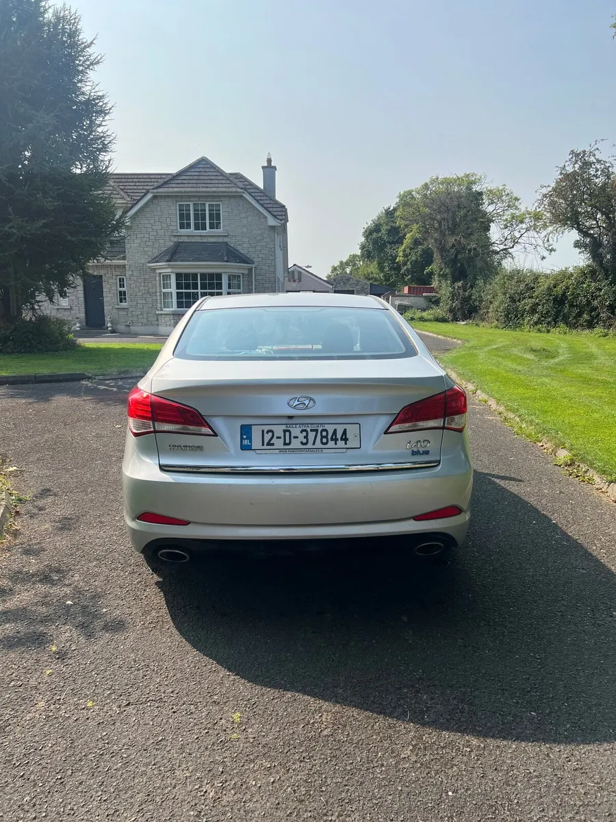 Hyundai i40 2012 - Image 2