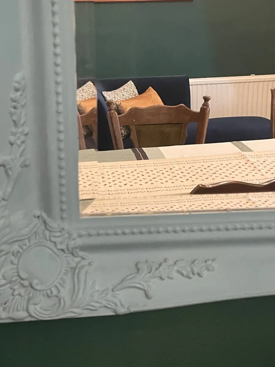 Vintage mirror with bevelled glass - Image 2