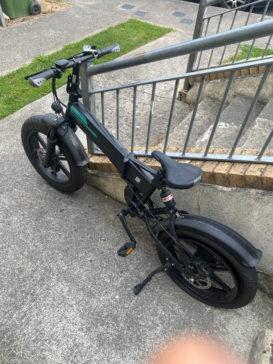 Fiido M1 Pro (punctured tire) - Image 1