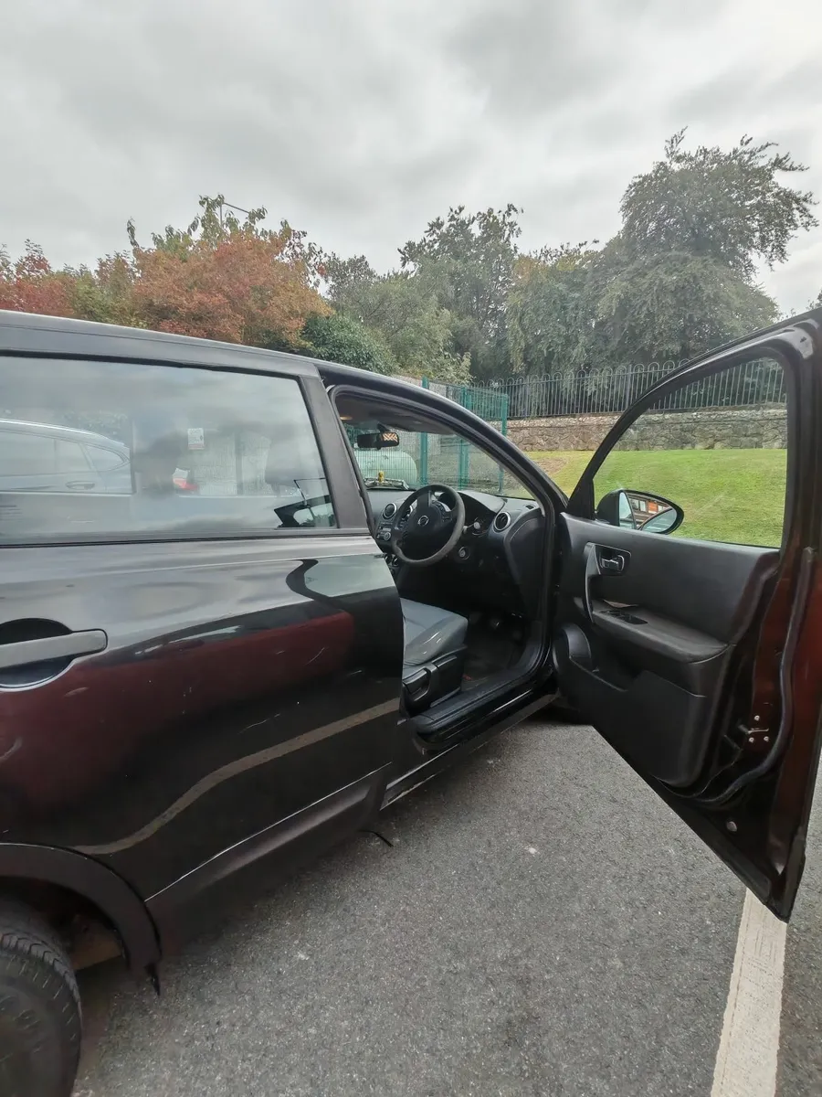 Nissan Qashqai 2010 - Image 3