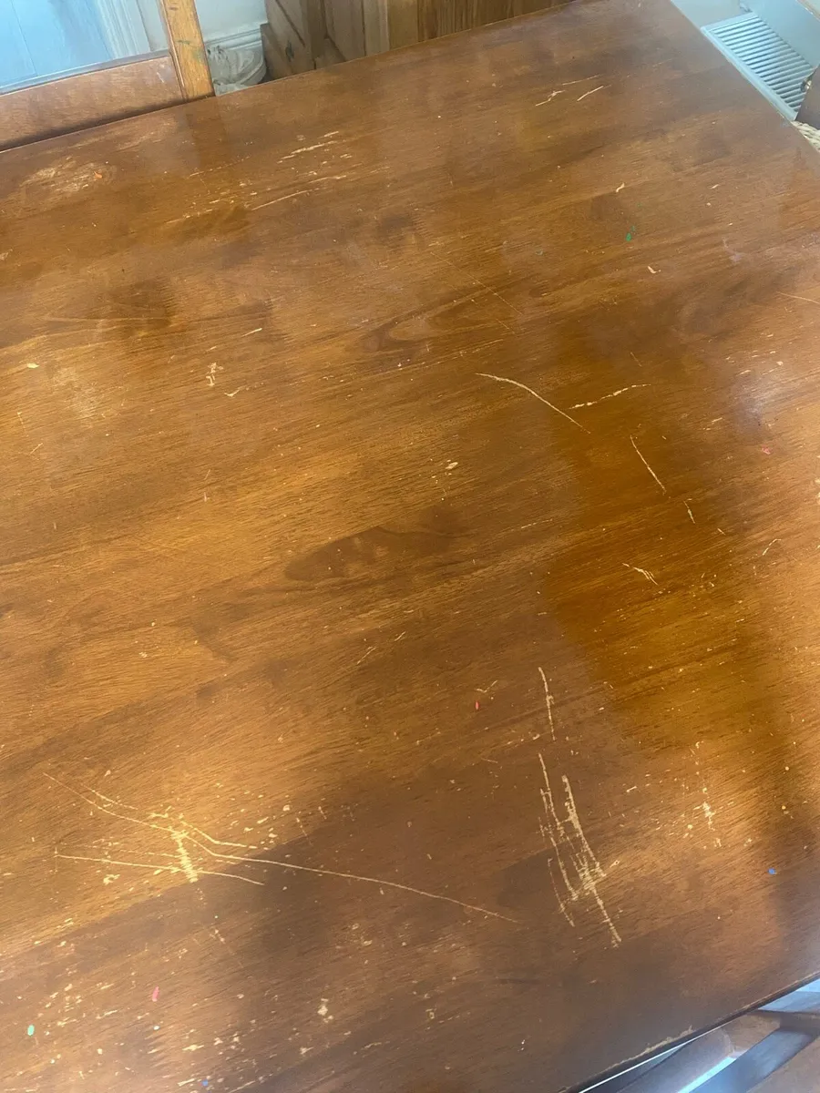 Dining table & 8 chairs - Image 4