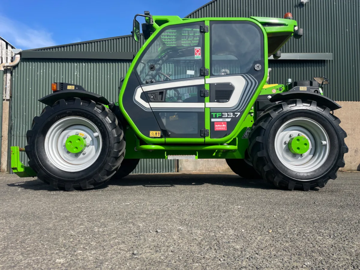 Merlo TF33.7, very low hours, mint condition - Image 2