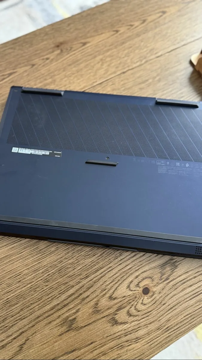 MSI Laptop - RTX 4070 - Image 3