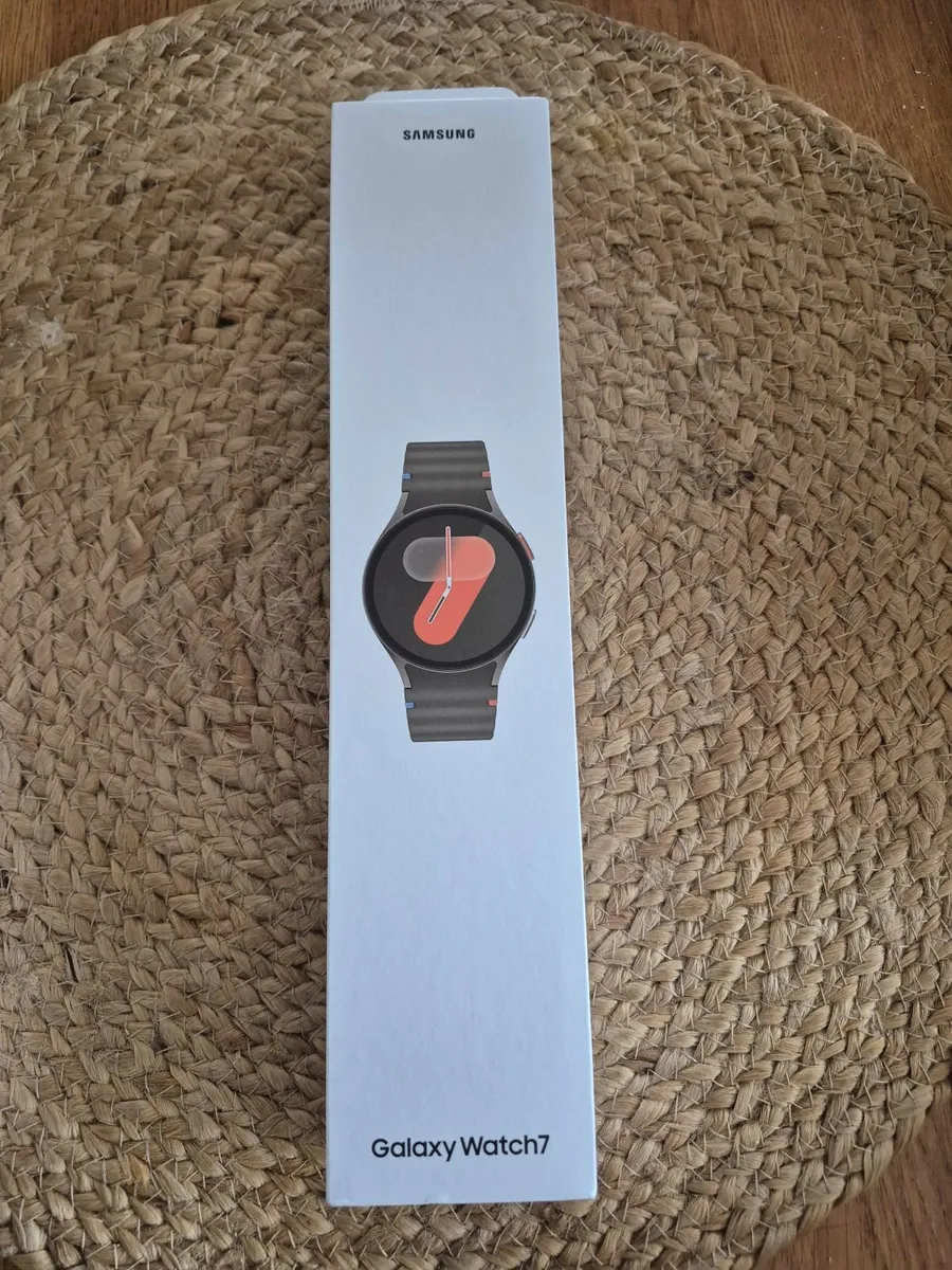 New Galaxy Watch 7 40mm Green - Image 1