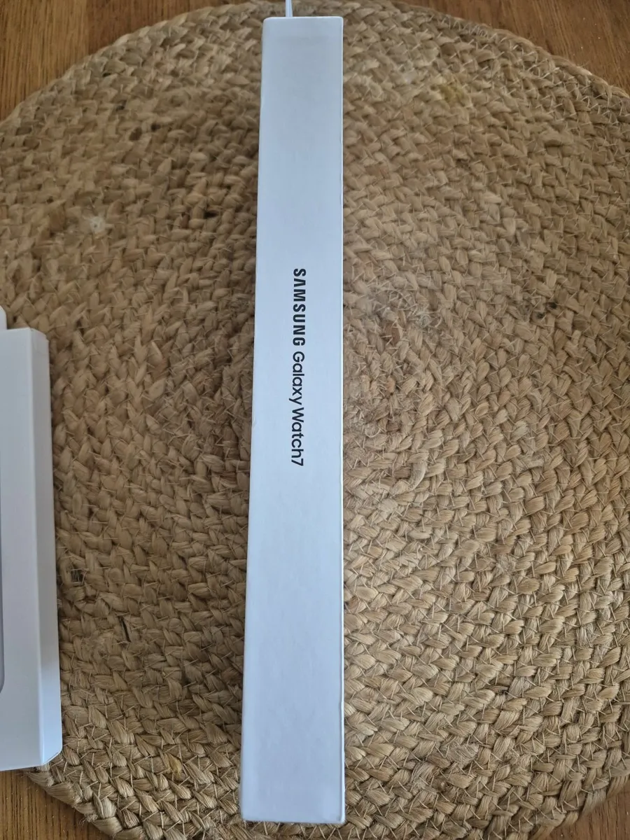 New Galaxy Watch 7 40mm Green - Image 4