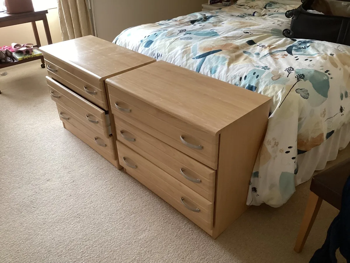 Chest of drawers - Image 3
