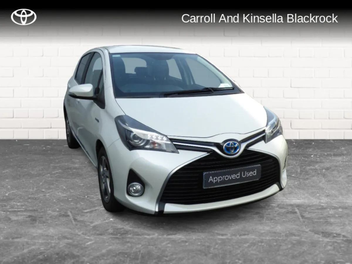 Toyota Yaris Hybrid Luxury - Image 1
