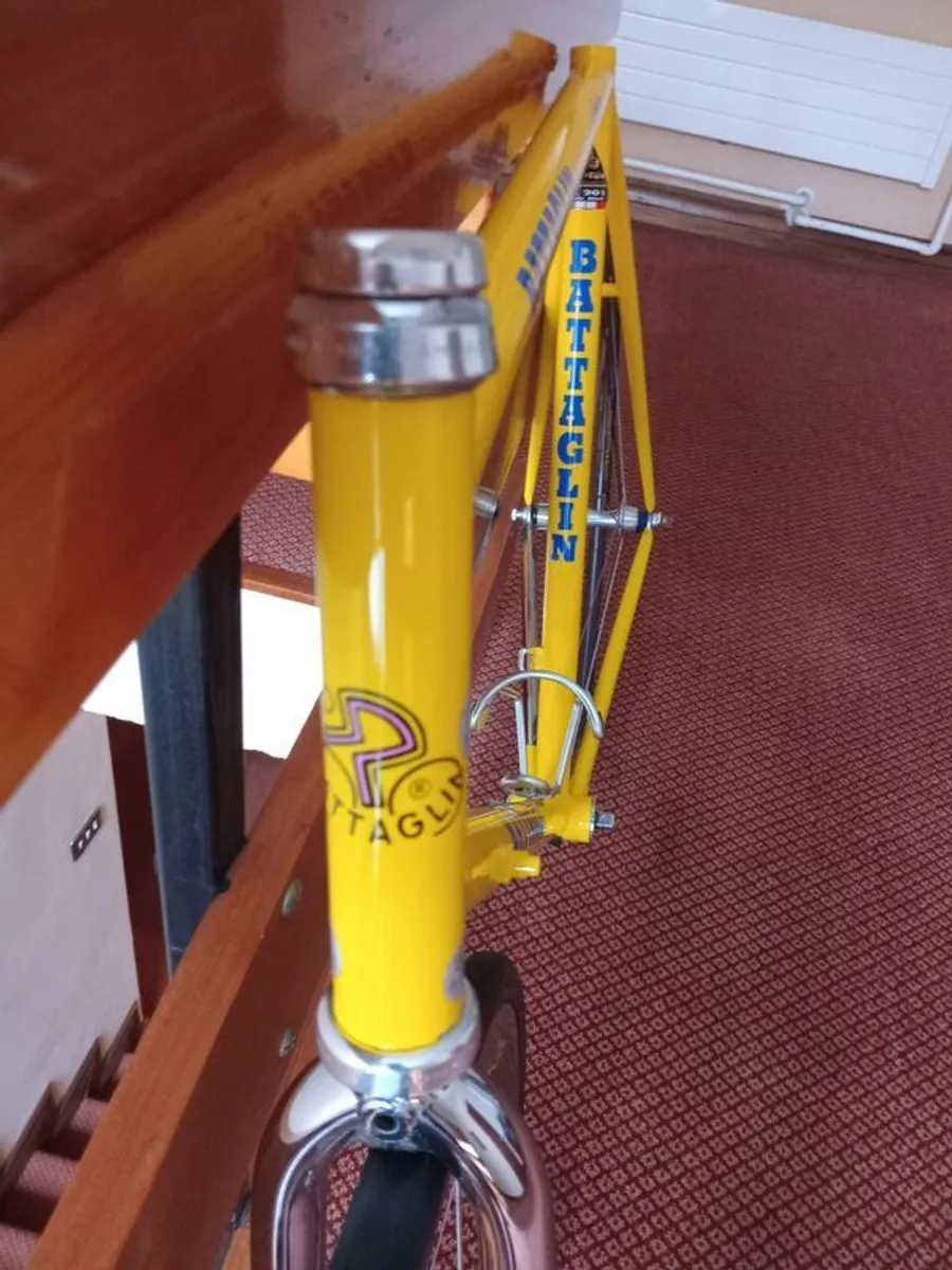 57cm Battaglin frame & forks with Campby bb & headset - Image 3