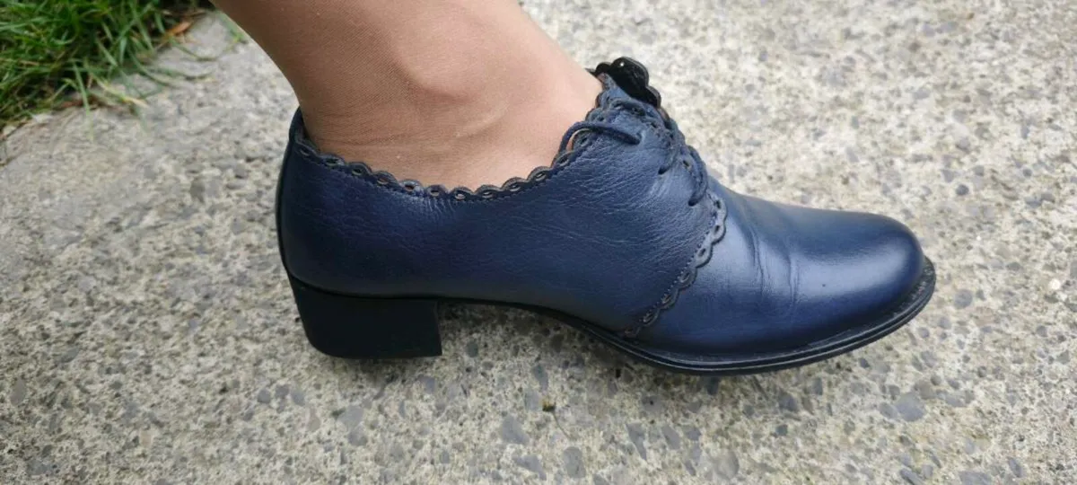 Leather Shoes UK6/EU39 - Image 3